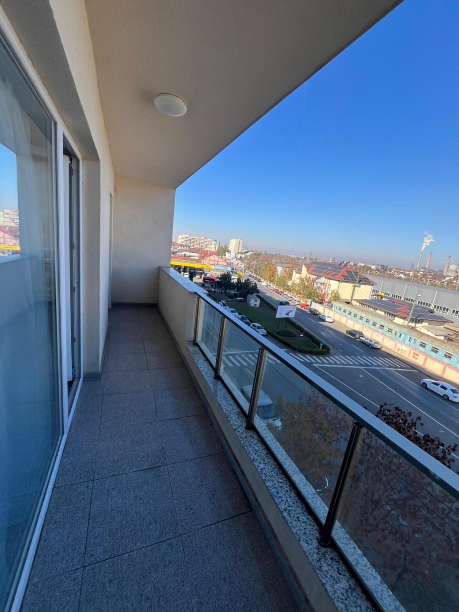 Luxy Apartment Craiova Bagian luar foto