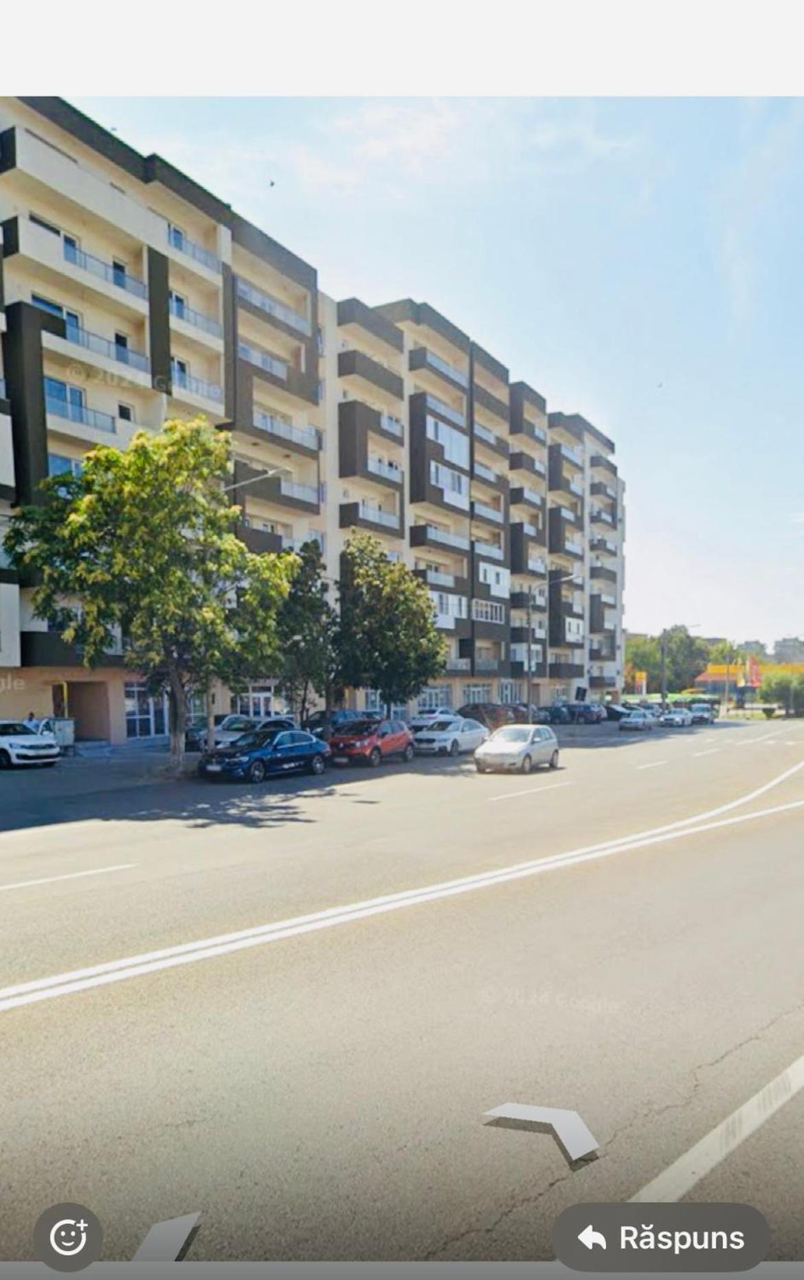 Luxy Apartment Craiova Bagian luar foto